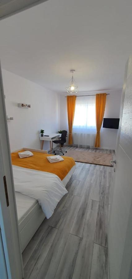 Georg's Apartment